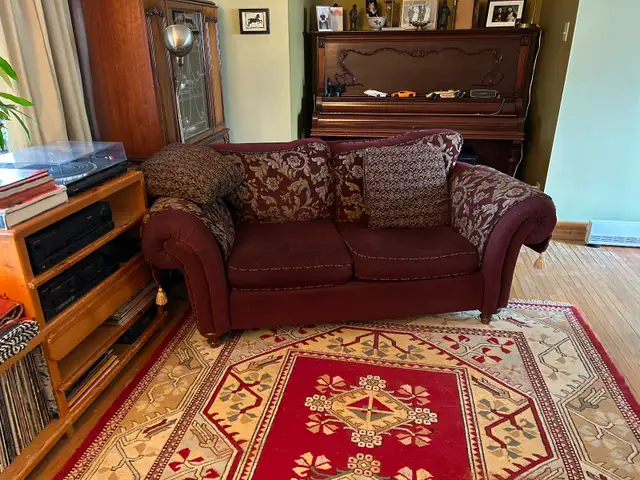 Couch and love seat 800$ - Photo 2