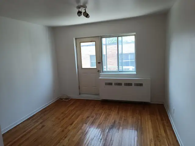 STUDIOS À LOUER / 1ER JUILLET/ COTES-DES-NEIGES/ PRÈS HEC, STE-J - Photo 4