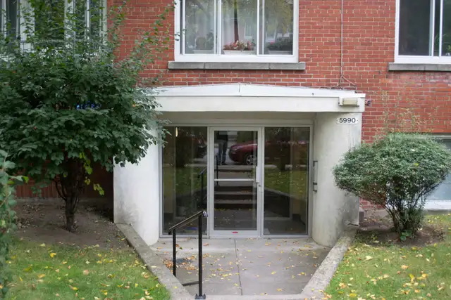 STUDIOS À LOUER / 1ER JUILLET/ COTES-DES-NEIGES/ PRÈS HEC, STE-J - Photo 7