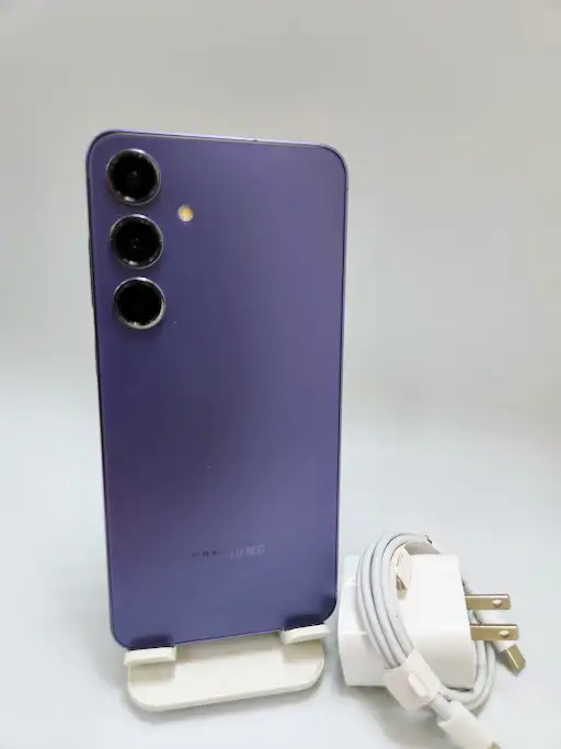 Samsung Galaxy S24  512gb Purple 3 Months Warranty W/Charger
