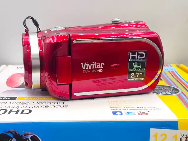Vivitar 960HD Digital Video Recorder - 12.1 Megapixels - In Box - Photo 6
