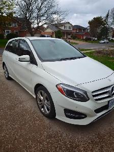 2015 Mercedes B250 Touring FWD - Photo 2