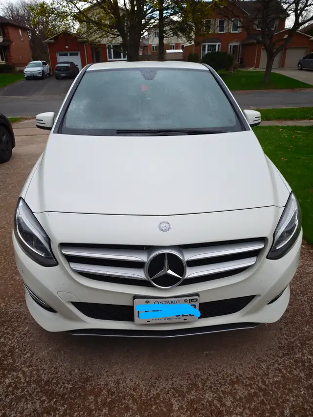 2015 Mercedes B250 Touring FWD - Photo 5