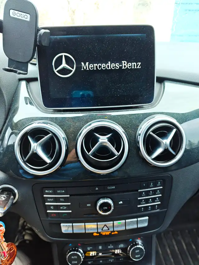 2015 Mercedes B250 Touring FWD - Photo 8