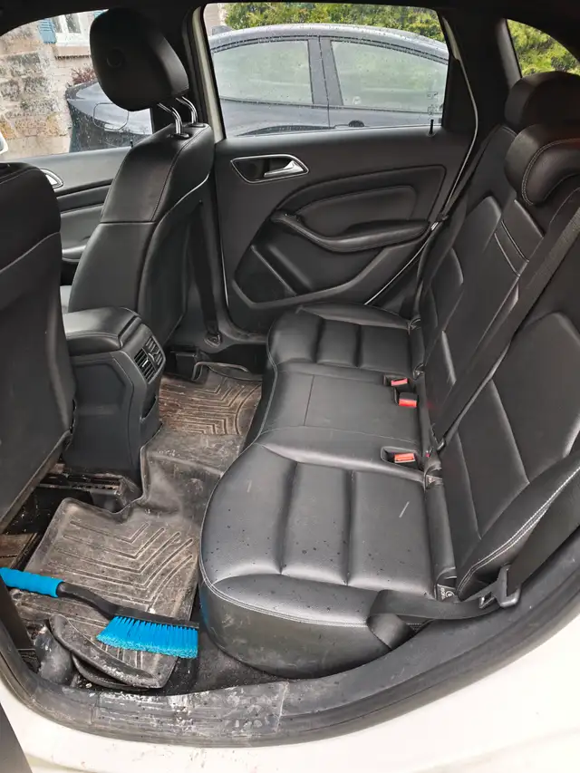 2015 Mercedes B250 Touring FWD - Photo 9
