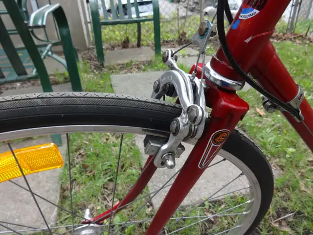 VÉLO FAVORIT DE ROUTE À GUIDON DROIT. QUALITÉ EUROPE. - Photo 7