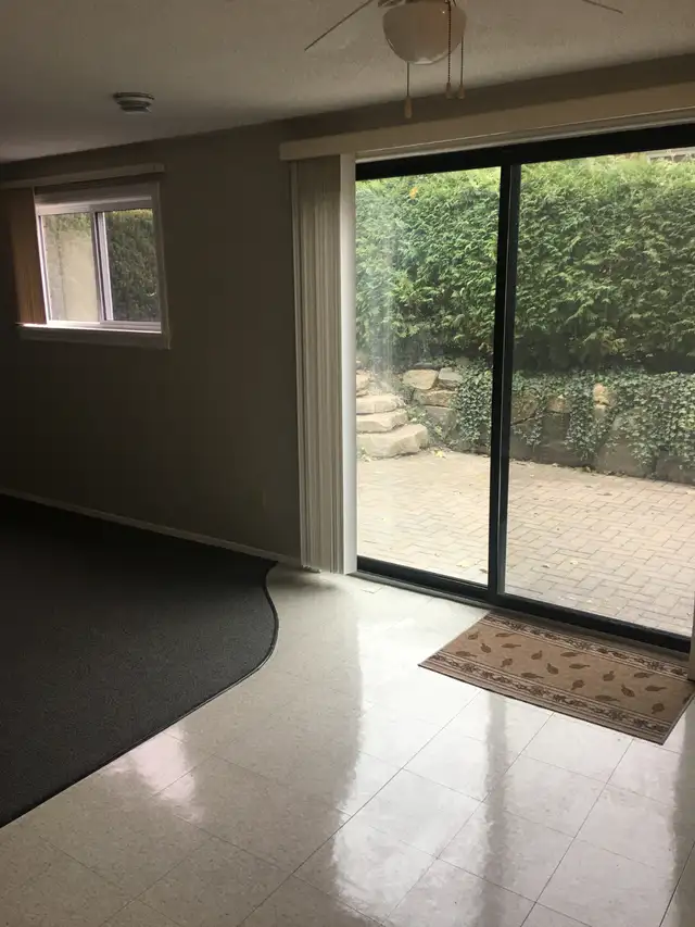 Two bedroom plus office in Simcoe