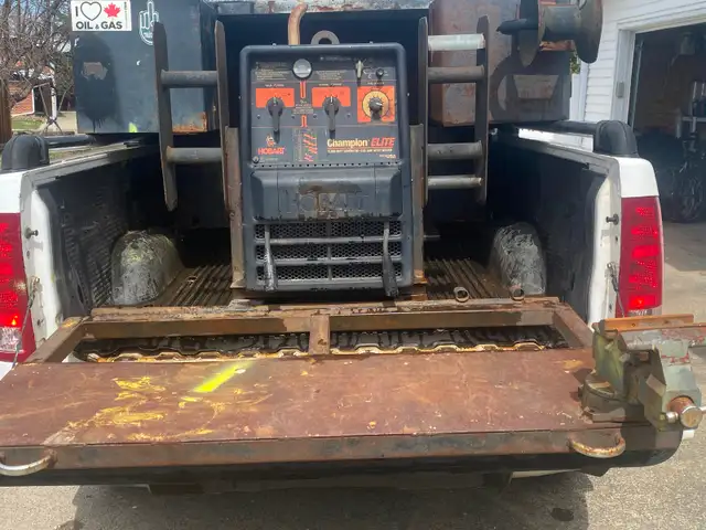 2010 GMC Sierra Welding Truck $13,000 obo - Photo 5