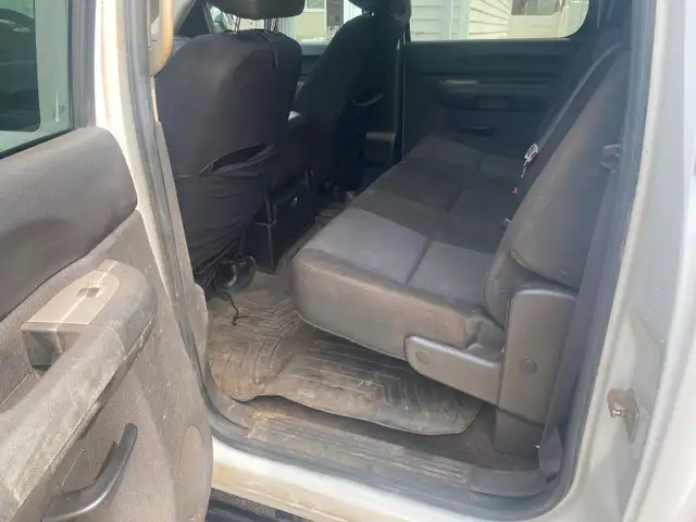 2010 GMC Sierra Welding Truck $13,000 obo - Photo 6