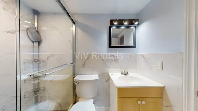 Room for rent - Photo 10