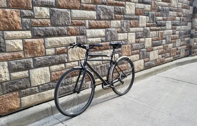 Opus Hybrid Road Bike
