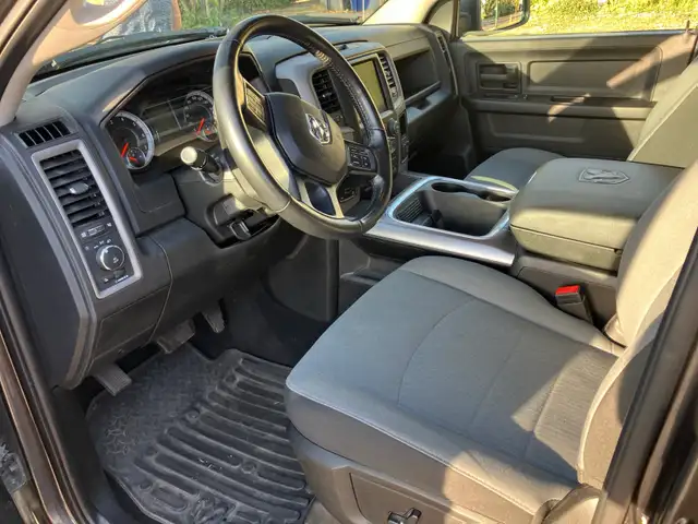 2023 RAM 1500 classic crew cab - Photo 8