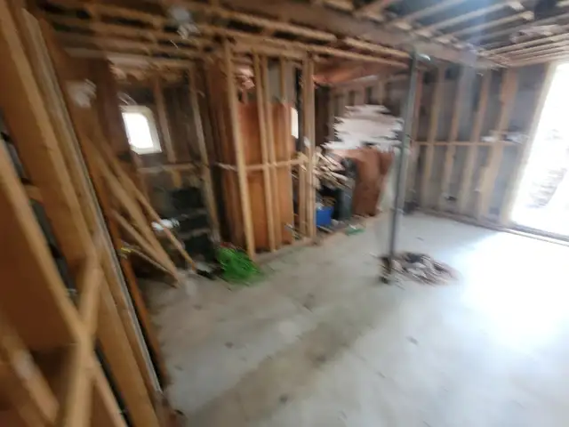 Handyman/Homme a tout faire - Demolition - Renovation et plus.. - Photo 7
