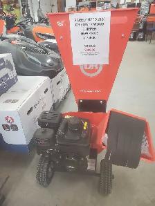 DR POWER PREMIER 300 WOOD CHIPPER