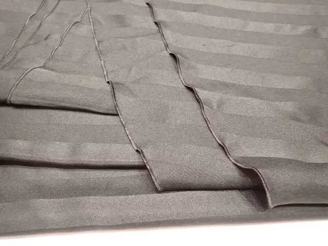 Tuxedo Black Table Linens - Photo 2