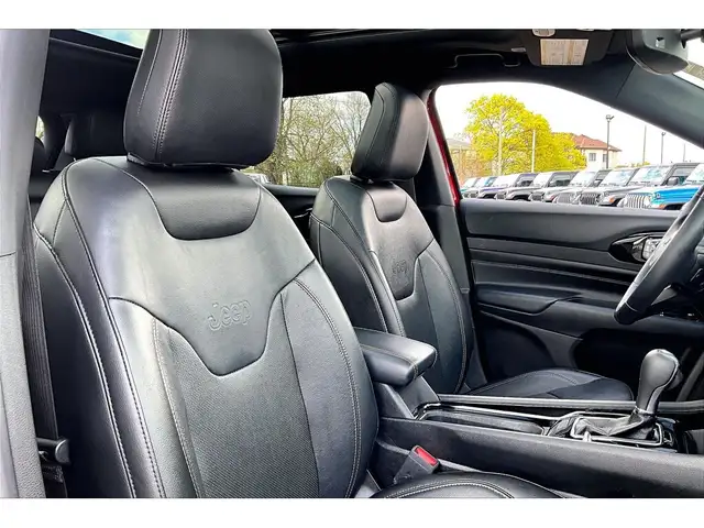 2022 Jeep Compass Limited RED Edition | Sun & Sound | 4x4 - Photo 7