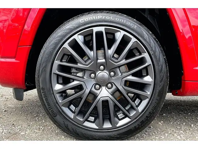2022 Jeep Compass Limited RED Edition | Sun & Sound | 4x4 - Photo 8