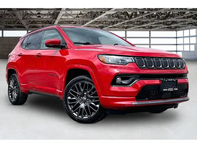 2022 Jeep Compass Limited RED Edition | Sun & Sound | 4x4 - Photo 11