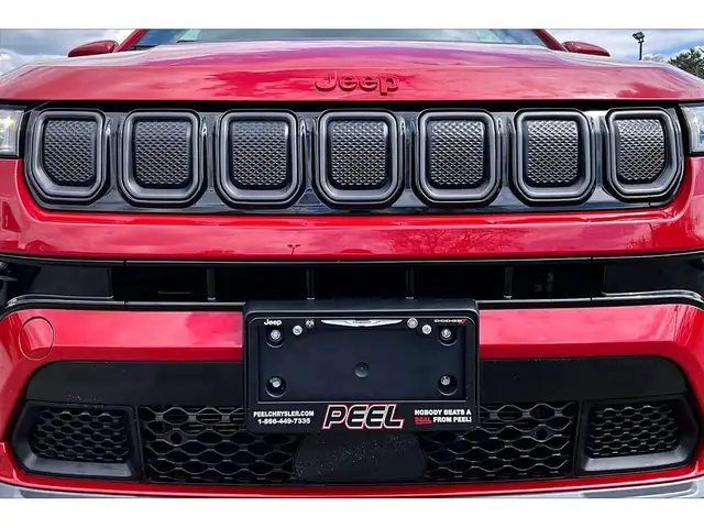 2022 Jeep Compass Limited RED Edition | Sun & Sound | 4x4 - Photo 29