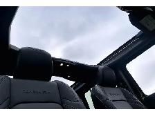 2024 Jeep Wrangler Sahara |Skytop |McKinley Leather |SafetyGroup - Photo 17