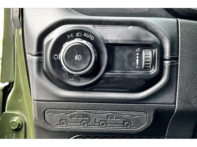 2024 Jeep Wrangler Sahara |Skytop |McKinley Leather |SafetyGroup - Photo 32