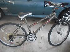 VÉLOS BICYCLETTE INFINITY