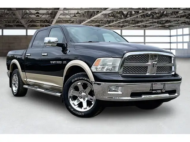 2011 Ram 1500 Laramie Crew | AS IS | 4X4 - Photo 11