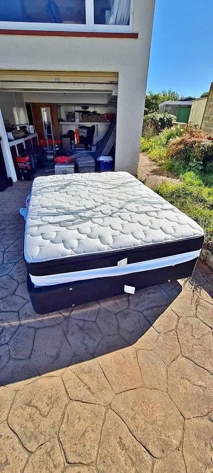 Double Mattress Urgent Sale Grab Today