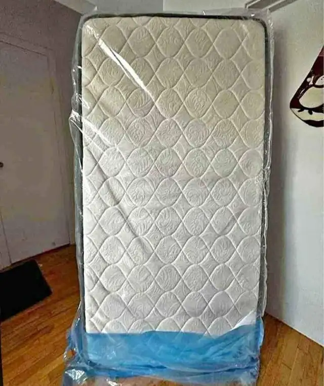 Double Mattress Great For Teen Bedroom - Photo 3