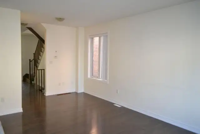 Excellent 4 Bedroom 3 Bathrooms Nice Home For Rent - Photo 2