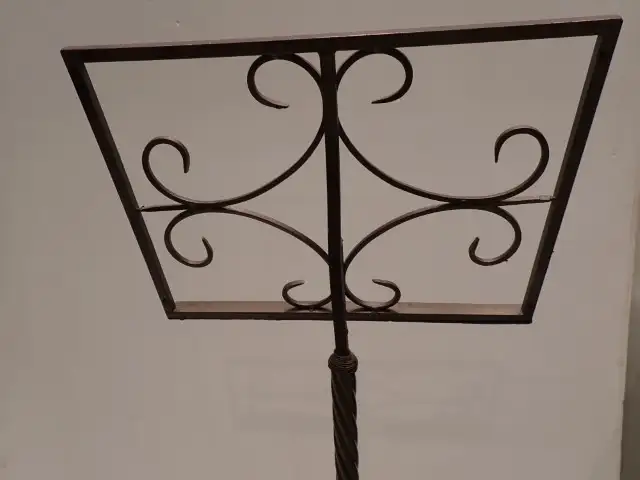 Metal Music Stand - Photo 6