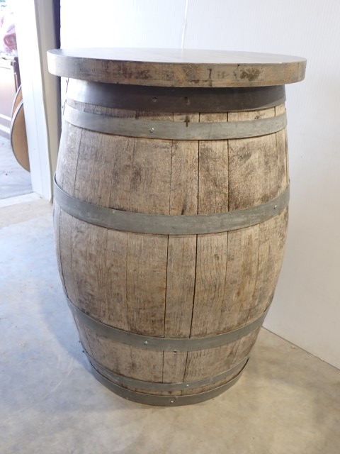 Wine Barrel - Photo 2