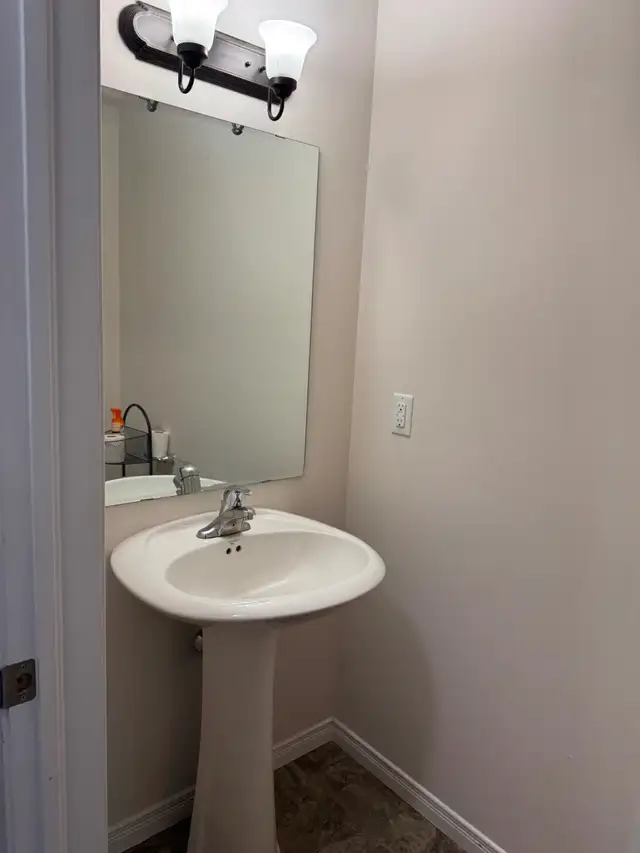 HOME SURE TO WOW! - Photo 3