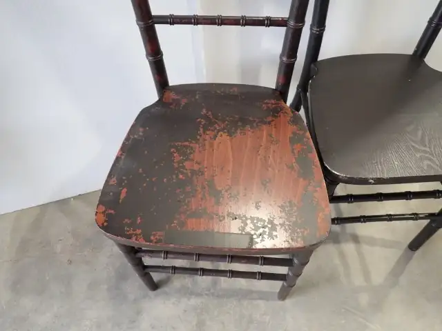 14 Set o' Chiavari Chairs - Photo 6