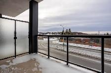Cozy 1 Bedroom Living at The Nest on Wonderland - Photo 8