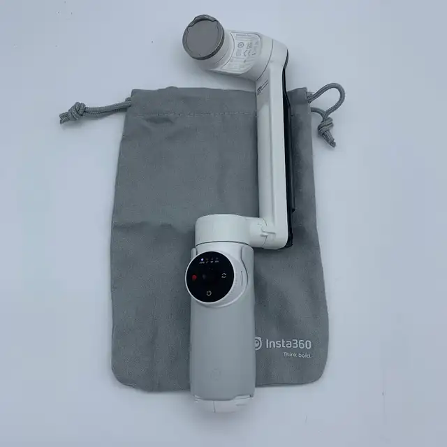 Insta360 Flow AI-Powered 3-Axis Smartphone Gimbal Stabilizer - Photo 5