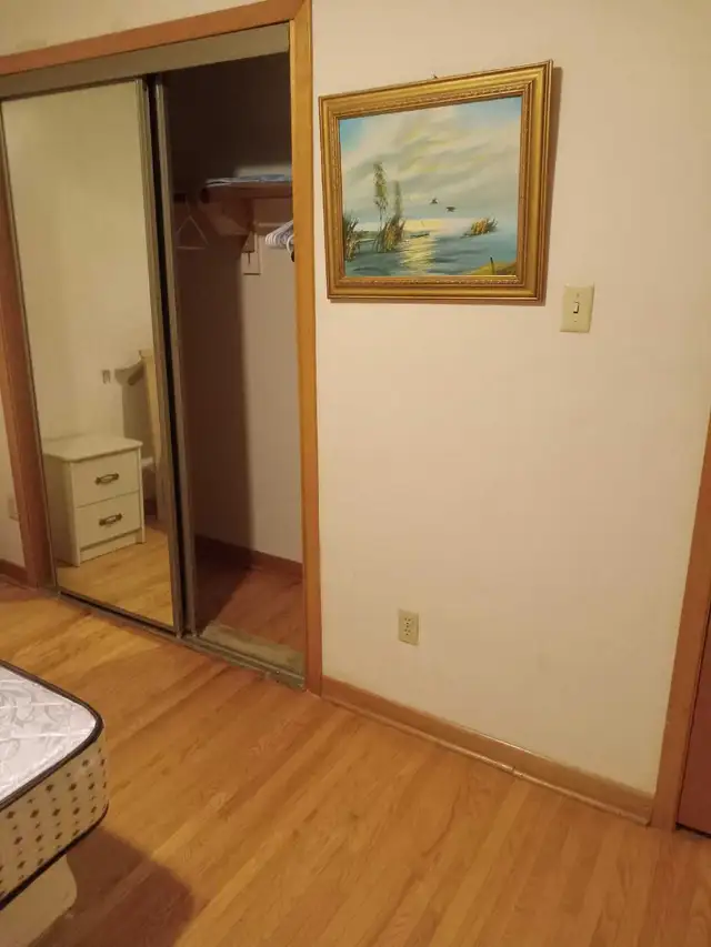 Reduced - PREMIUM LARGE BEDROOM - Photo 5