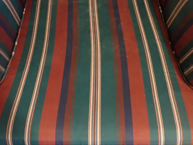 Vintage Style Armchair - Photo 4