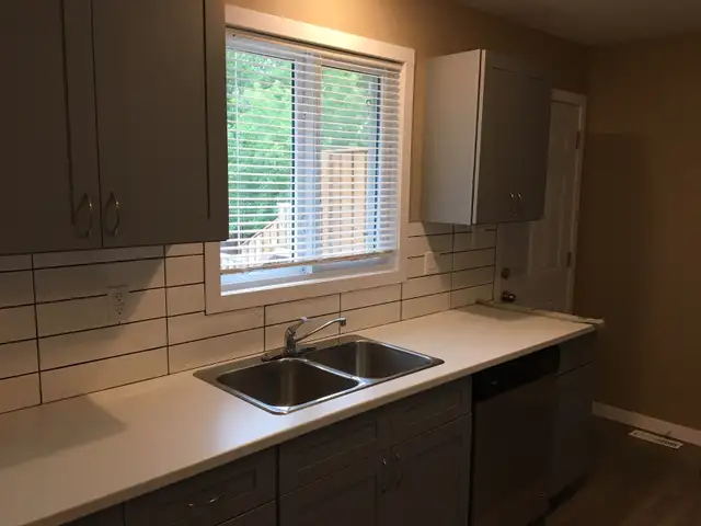 Nice family duplex-3 bedrooms-King George/Holiday Park location - Photo 5