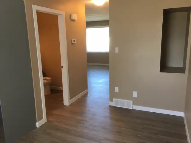Nice family duplex-3 bedrooms-King George/Holiday Park location - Photo 7