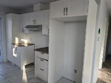 LONGUEUIL SUPER 4 1/2 RENOVE AVEC STATIONNEMENT $1795 DISPO - Photo 11