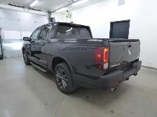 2022 HONDA RIDGELINE SPORT 4WD, CARPLAY, TOIT, JAMAIS ACCIDENTÉ! - Photo 2
