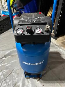 10 GAL. MASTERCRAFT ELECTRIC AIR COMPRESSOR-NEW