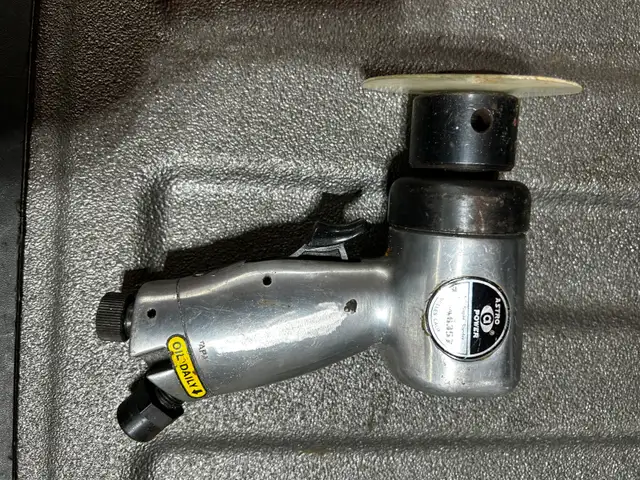 10 GAL. MASTERCRAFT ELECTRIC AIR COMPRESSOR-NEW - Photo 6