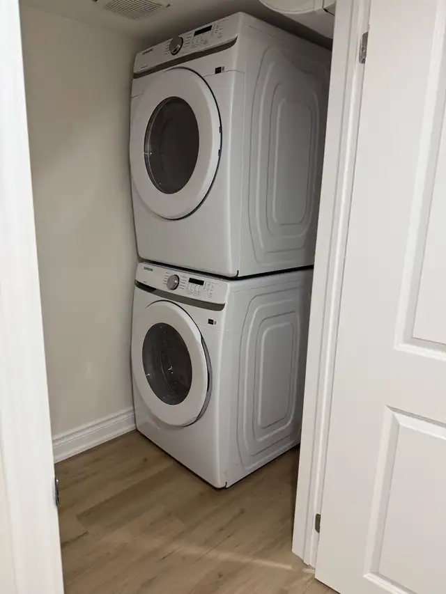 3 Bedroom Basement Apartment Ajax - June 1st - Photo 5