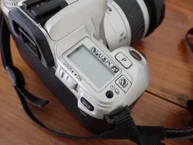 Minolta STsi Camera - Photo 4