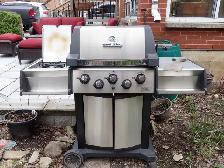 Broil King Signet Gas Barbeque