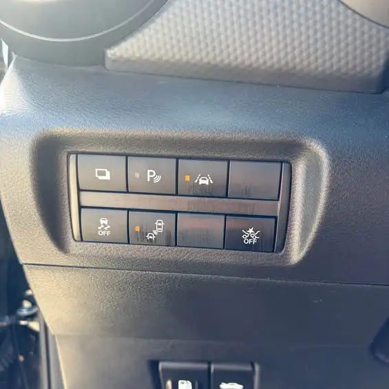 2024 NISSAN KICKS S/Fresh safety/factory warranty/low kms - Photo 7
