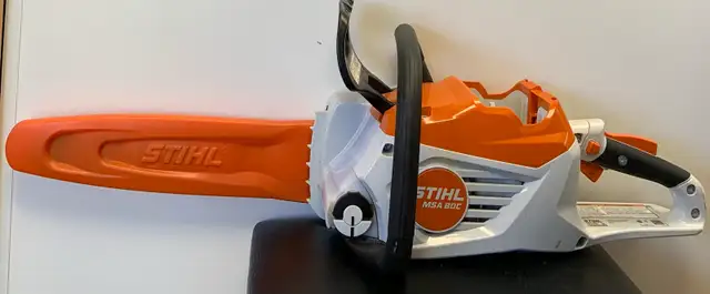 Stihl MSA 80c Electric Chainsaw - Photo 2