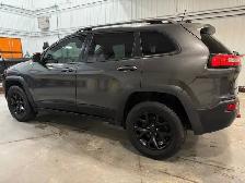2016 JEEP CHEROKEE TRAILHAWK LOADED ACCIDENT FREE SAFETIED - Photo 11